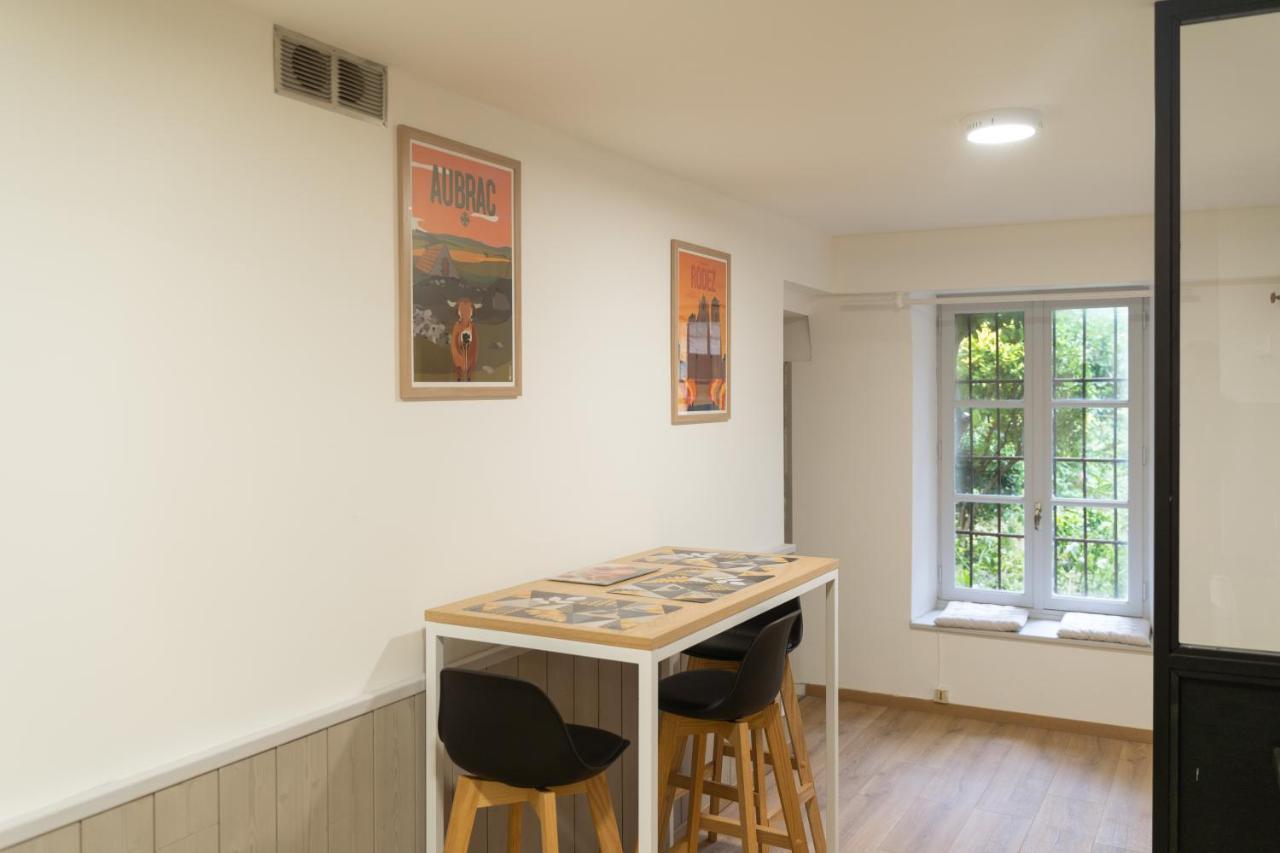 Le Place Du Bourg Appartement T2 Centre Historique Ροντέζ Εξωτερικό φωτογραφία